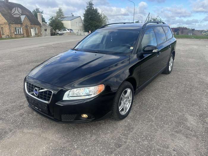 Volvo V70, 2.0 l., Универсал