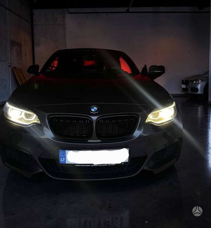 BMW 218, 2.0 l., convertible