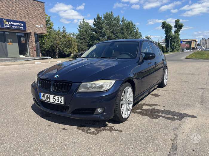 BMW 316, 2.0 l., Седан