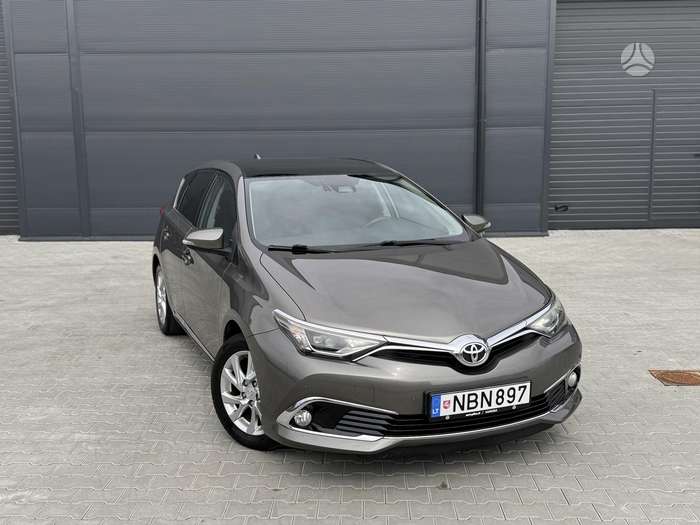 Toyota Auris, 1.6 l., hatchback