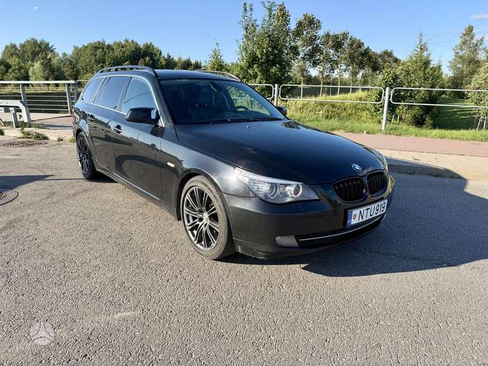 BMW 525, 3.0 l., Универсал
