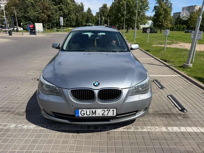 BMW 525, Универсал