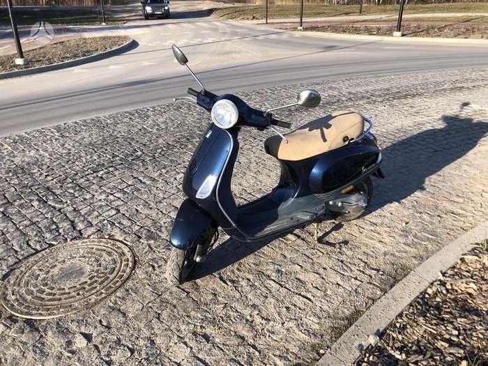 Piaggio Vespa 49cc, мотороллеры / мопеды