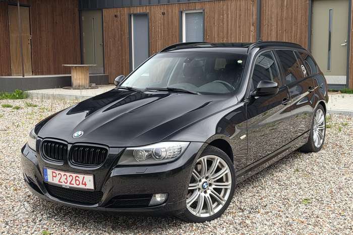 BMW 320, 2.0 l., wagon