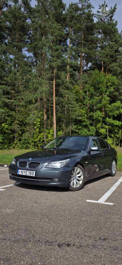 BMW 520, 2.0 l., Седан