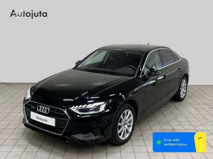 Audi A4, 2.0 l., Седан