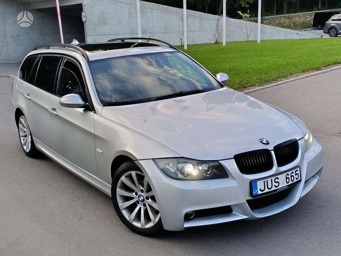 BMW 330, 3.0 l., wagon