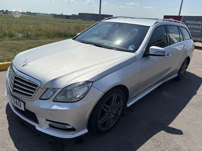 Mercedes-Benz E250, Универсал