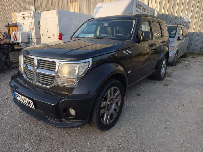 Dodge Nitro, 2.8 l., off-road / crossover