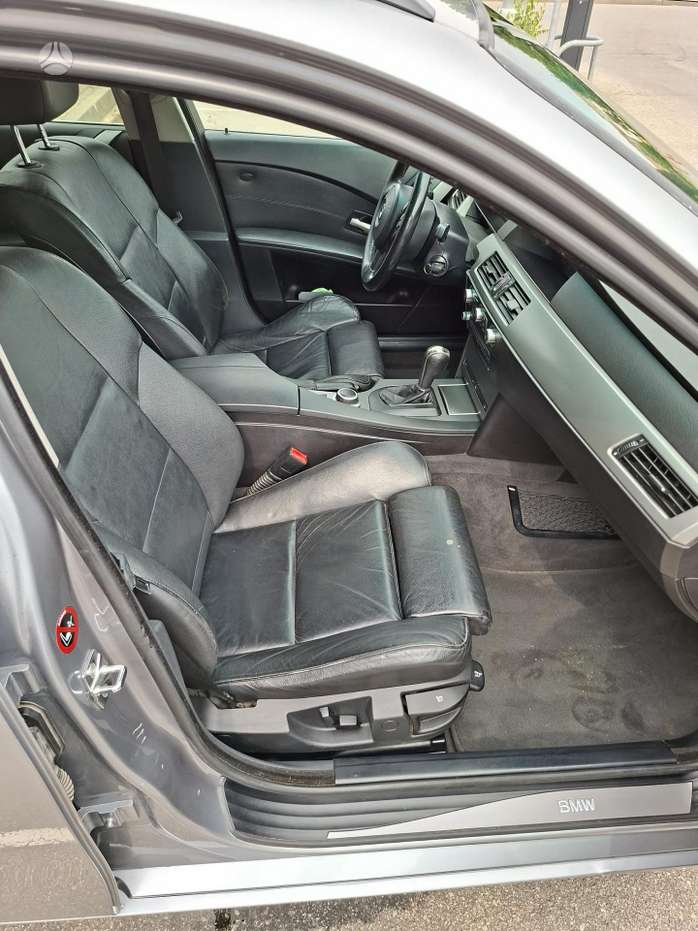 BMW 525, 2.5 l., Универсал