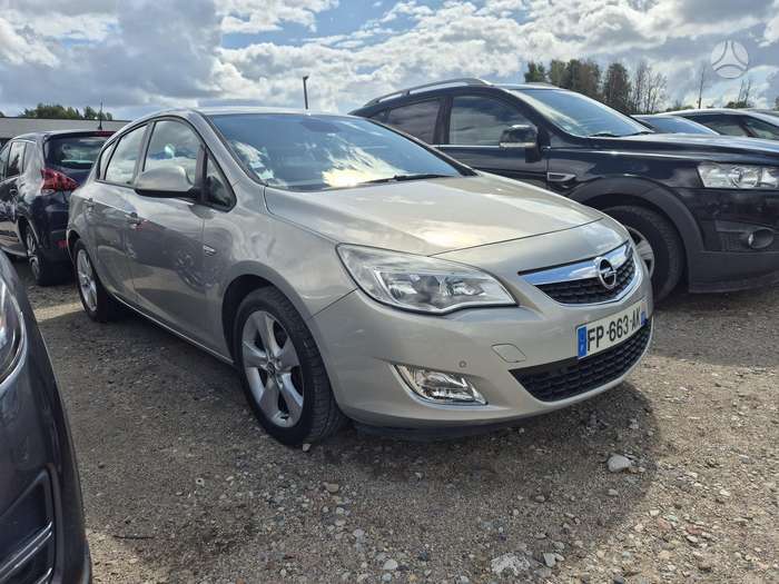 Opel Astra, 1.6 l., hatchback