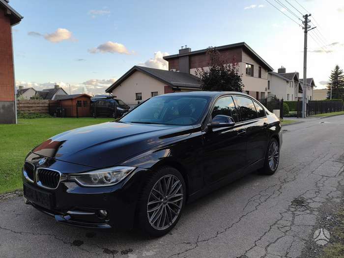 BMW 320, 2.0 l., Седан