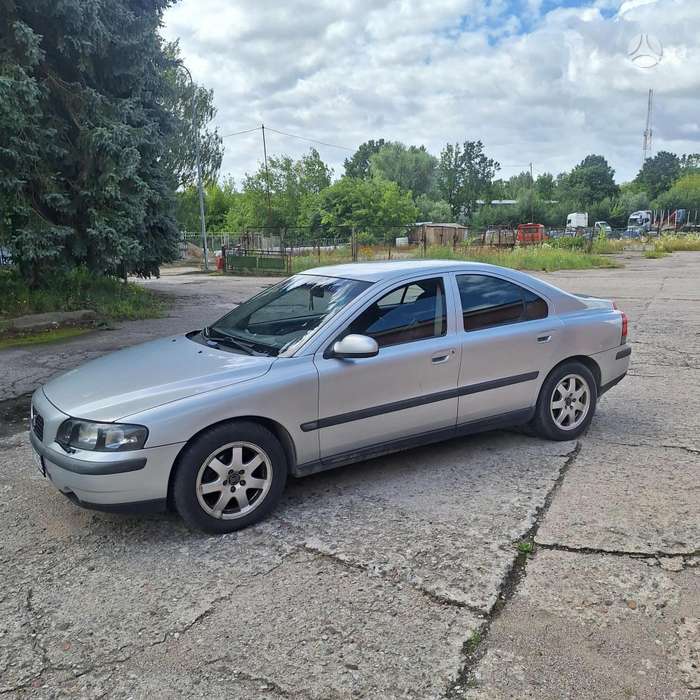 Volvo S60, 2.4 l., Седан
