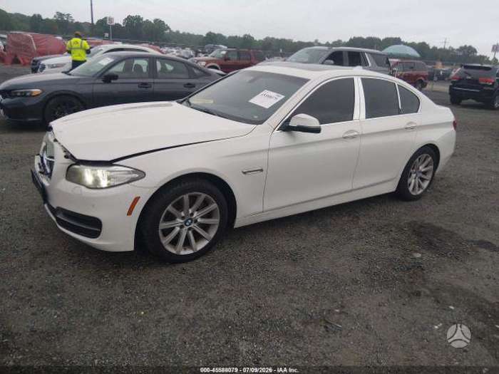 BMW 535, Седан