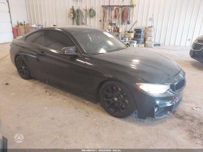 BMW 435, coupe
