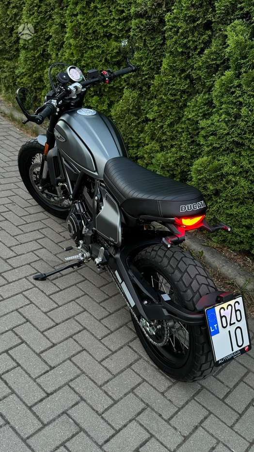 Ducati Scrambler 803cc, street / classic