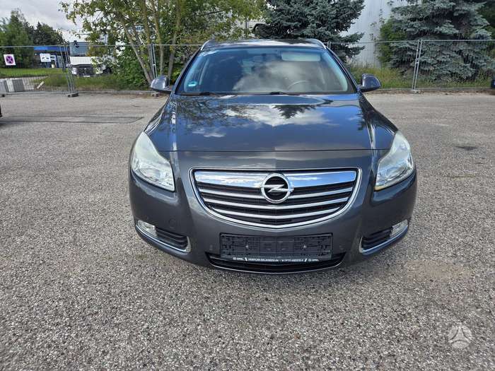 Opel Insignia, 2.0 l., Универсал