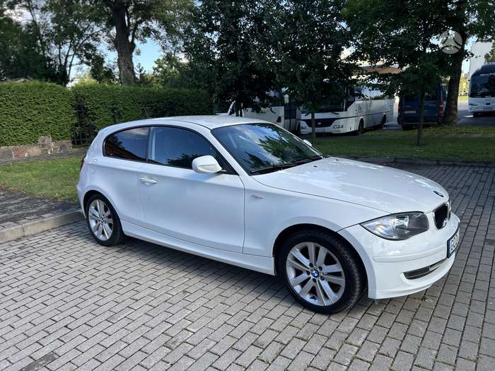 BMW 116, 2.0 l., Хэтчбек