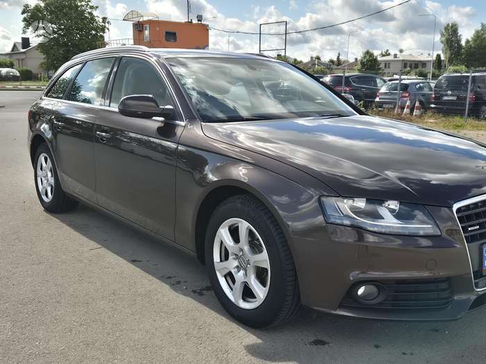 Audi A4, 2.0 l., universalas