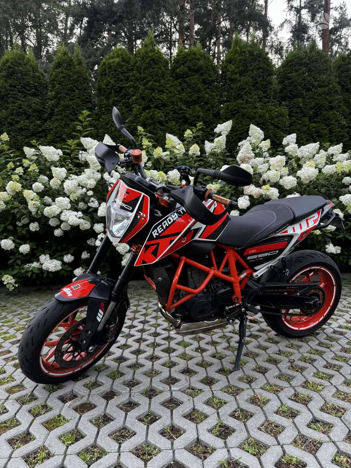 KTM Duke 690cc, street / classic