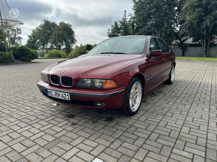 BMW 520, 2.0 l., Седан