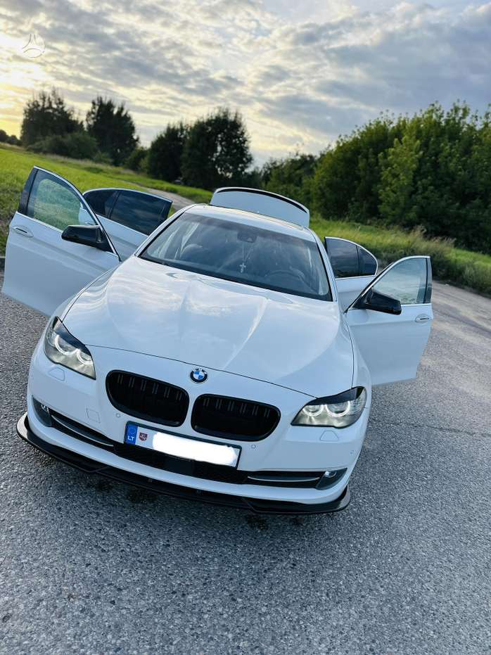 BMW 530, 3.0 l., Седан