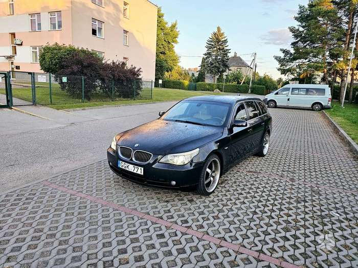 BMW 530, 3.0 l., Универсал