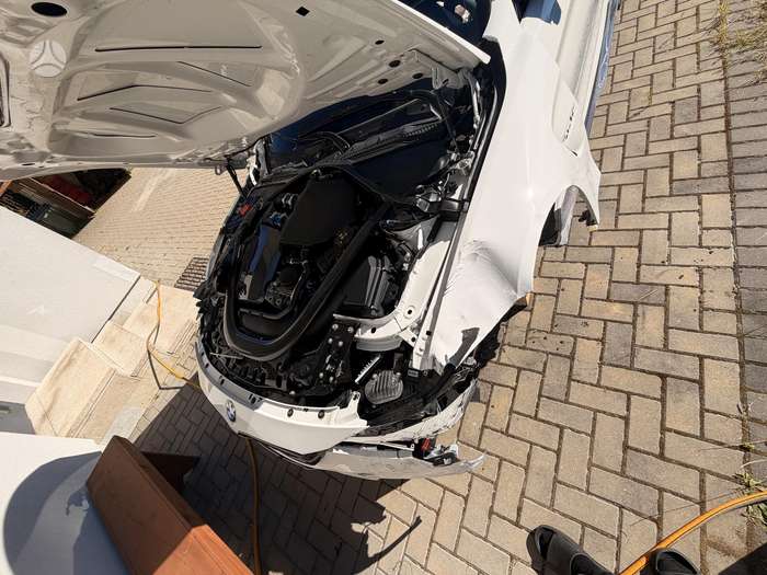 BMW M4, 3.0 l., coupe