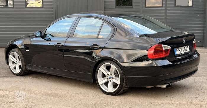 BMW 320, 2.0 l., Седан