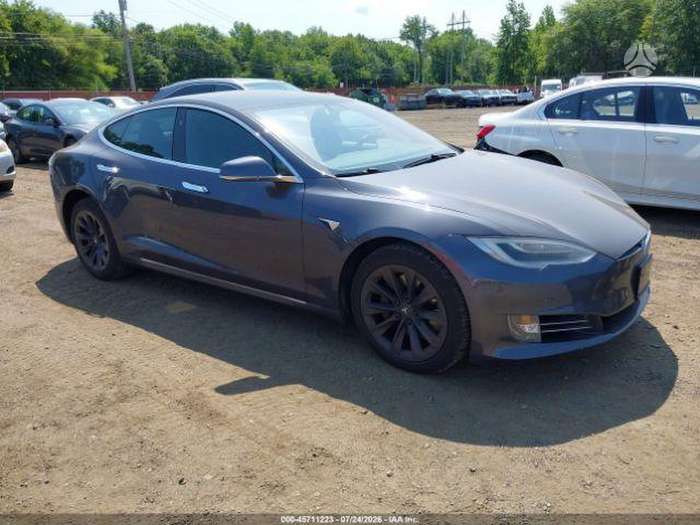 Tesla Model S, hatchback