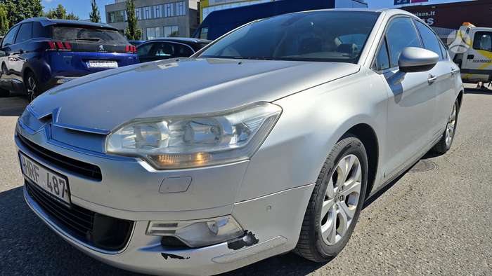 Citroen C5, 2.0 l., Седан
