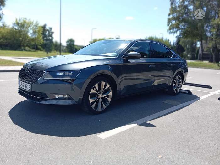 Skoda Superb, 2.0 l., Хэтчбек