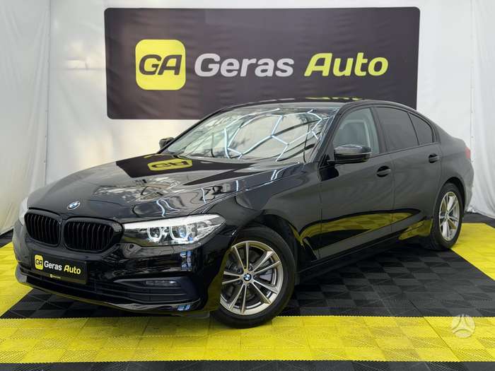 BMW 518, 2.0 l., Седан