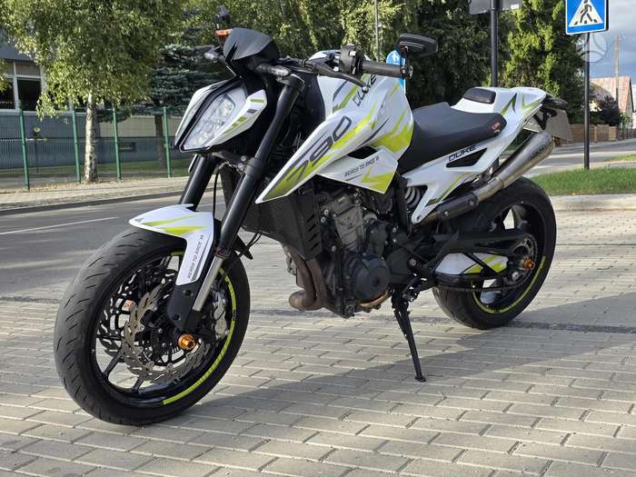 KTM Duke 790cc, street / classic