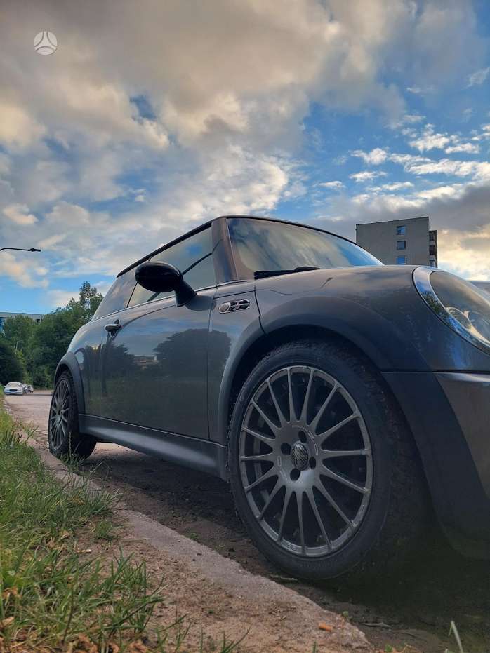 Mini Cooper S, 1.6 l., hatchback