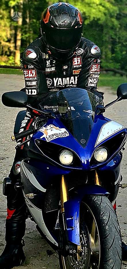 Yamaha R1 998cc, superbikes
