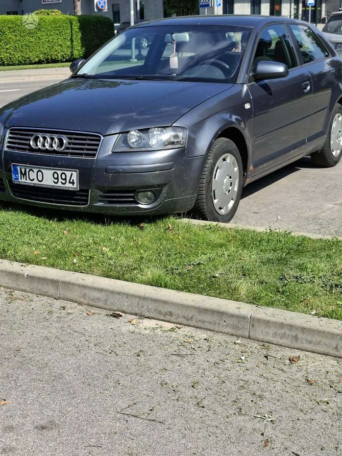 Audi A3, 1.6 l., Хэтчбек