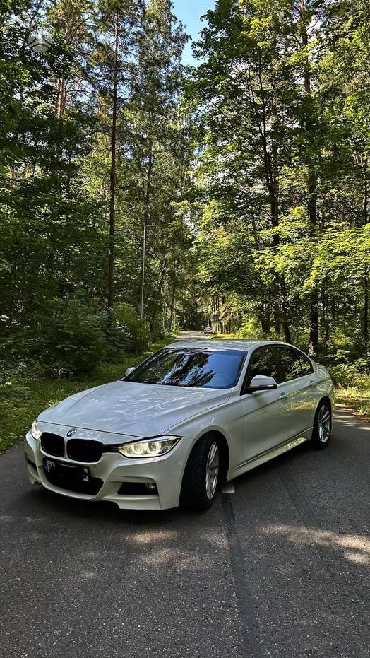 BMW 318, 2.0 l., Седан