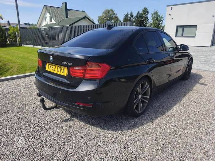 BMW 320, 2.0 l., Седан