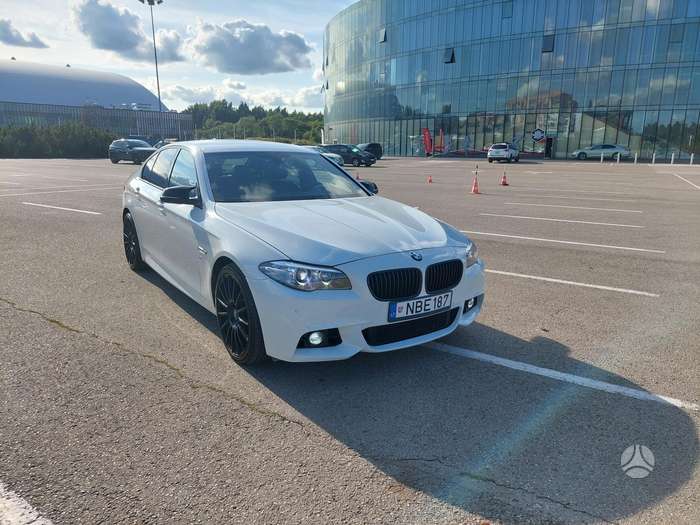 BMW 520, 2.0 l., Седан