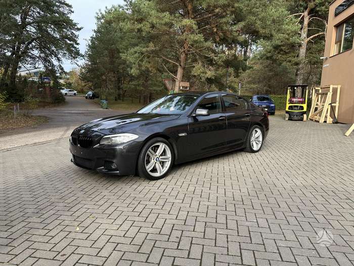 BMW 535, 3.0 l., Седан