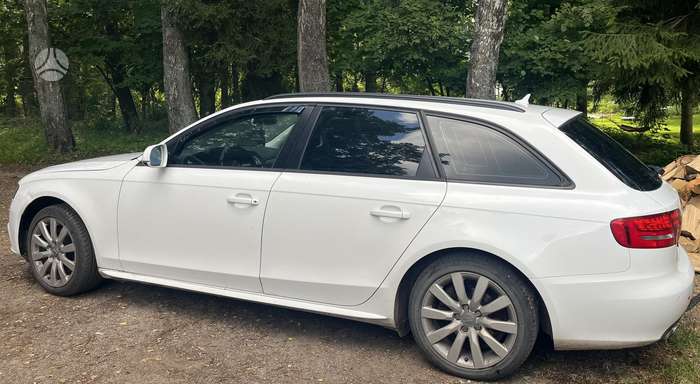 Audi A4, 2.0 l., universalas