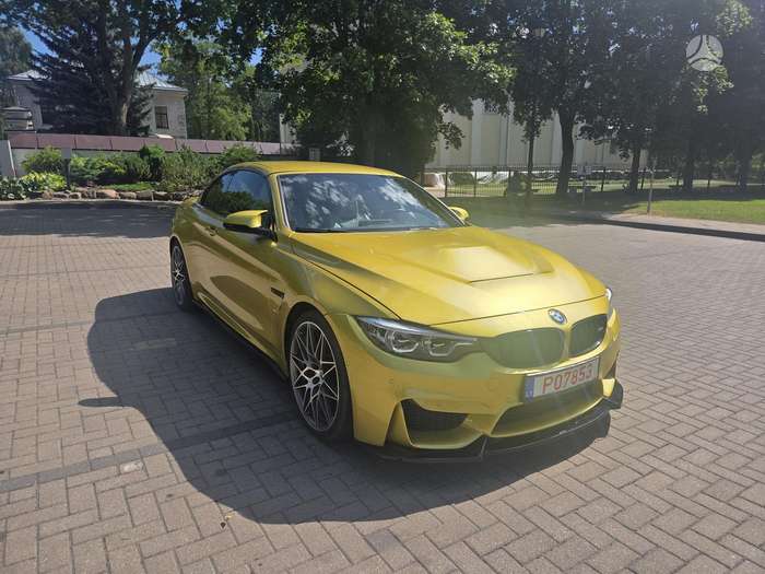 BMW M4, 3.0 l., convertible