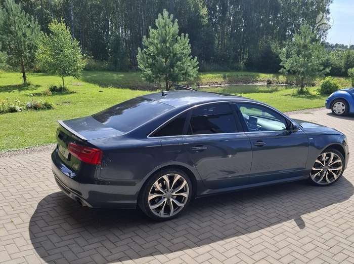 Audi A6, 3.0 l., Седан