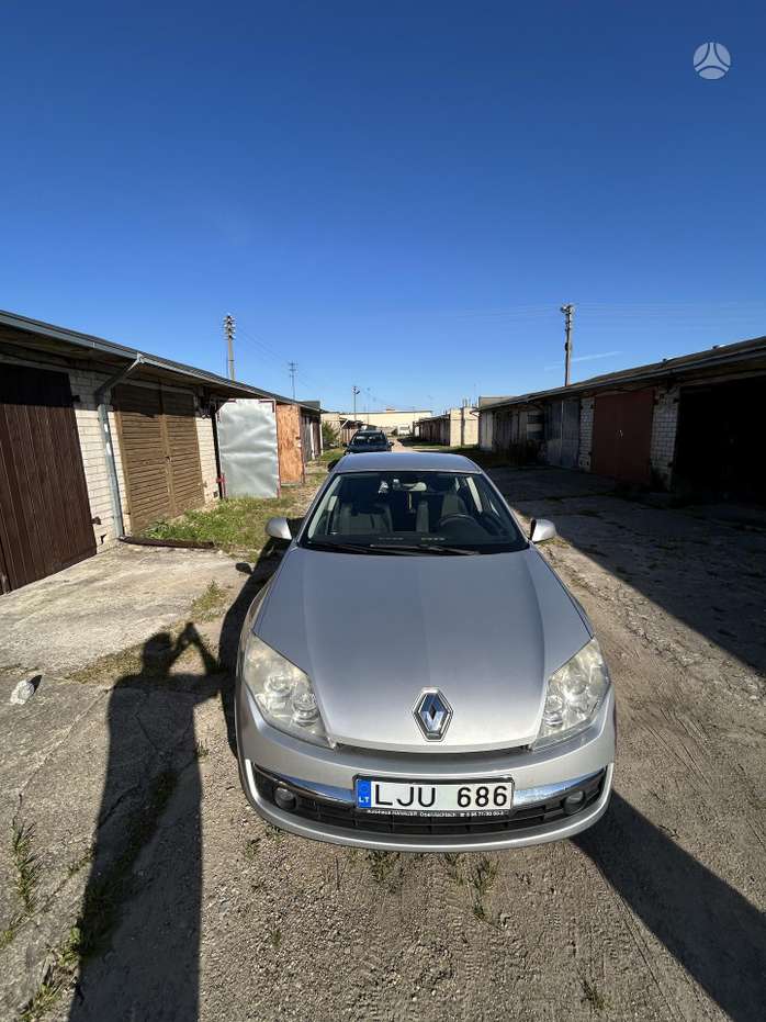 Renault Laguna, 2.0 l., Седан