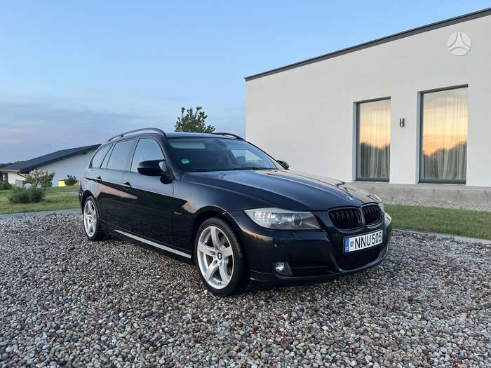 BMW 320, 2.0 l., wagon