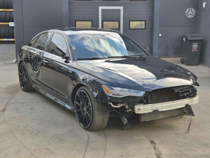 Audi A6, 2.0 l., Седан