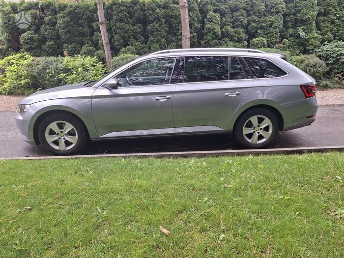 Skoda Superb, 1.6 l., Универсал