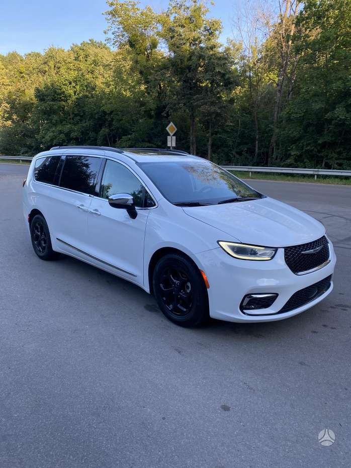 Chrysler Pacifica, 3.6 l., Минивэн