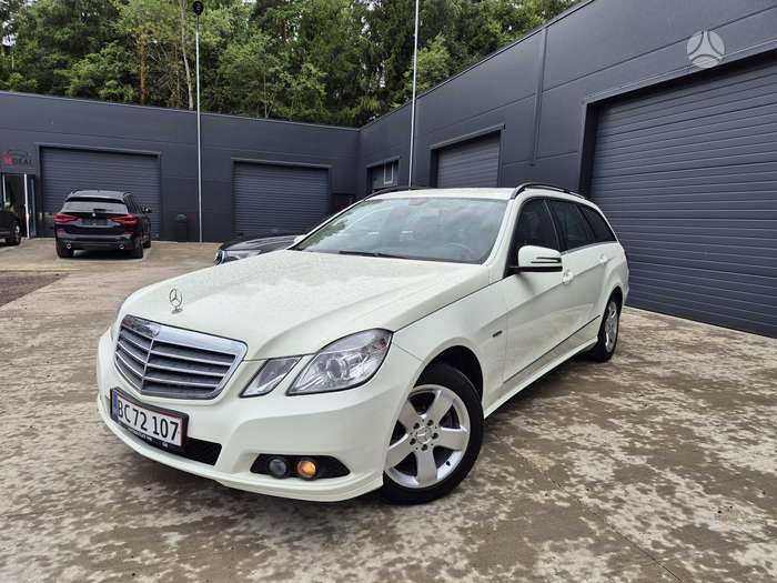 Mercedes-Benz E200, 2.1 l., Универсал